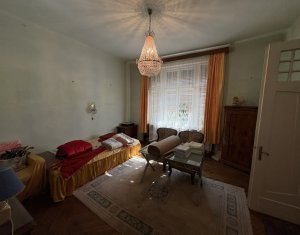 Apartment 5 rooms for sale in Cluj-napoca, zone Centru