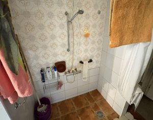 Apartment 5 rooms for sale in Cluj-napoca, zone Centru