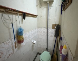 Apartment 5 rooms for sale in Cluj-napoca, zone Centru