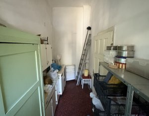 Apartment 5 rooms for sale in Cluj-napoca, zone Centru