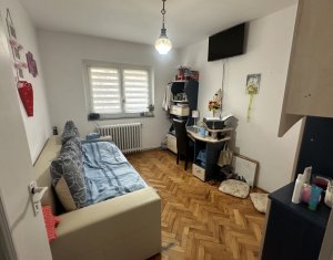 Apartment 4 rooms for sale in Cluj-napoca, zone Marasti