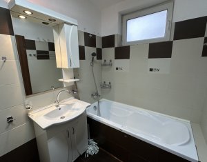 Appartement 3 chambres à vendre dans Floresti