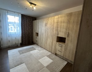 Appartement 3 chambres à vendre dans Floresti