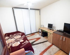 Casă individuală în zonă centrală, lângă Platinia