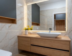 Lakás 2 szobák eladó on Floresti