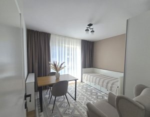 Apartament  2 camere, etaj intermediar, parcare, zona centrala Floresti