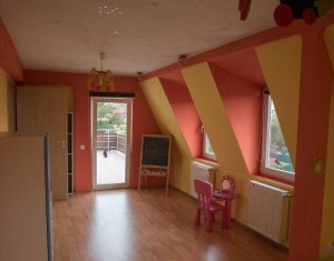 Lakás 4 szobák eladó on Cluj-napoca, Zóna Intre Lacuri