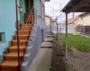 Ház 3 szobák eladó on Moldovenesti