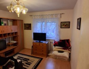 Lakás 4 szobák eladó on Cluj-napoca, Zóna Zorilor