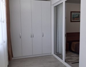 Apartament trei camere, semidecomandat, mobilat, zona BMW