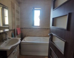 Appartement 3 chambres à vendre dans Floresti