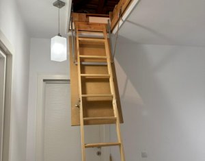 Maison 5 chambres à vendre dans Floresti