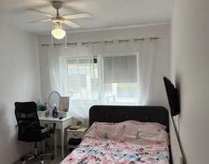 Maison 5 chambres à vendre dans Floresti