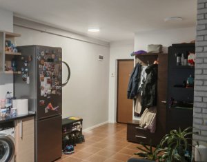 Appartement 3 chambres à vendre dans Floresti