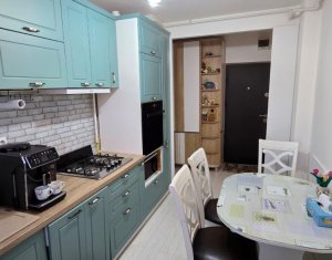 Lakás 3 szobák eladó on Cluj-napoca, Zóna Manastur