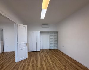 Appartement 4 chambres à louer dans Cluj-napoca