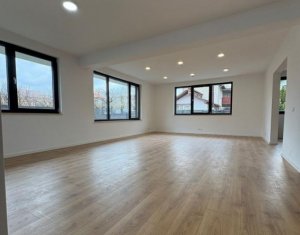, 220m2 dans Cluj-napoca, zone Gheorgheni