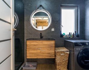 Appartement 3 chambres à vendre dans Baciu