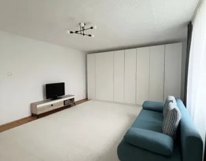 , 150m2 dans Cluj-napoca, zone Sopor