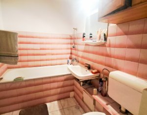 Appartement 3 chambres à vendre dans Cluj-napoca, zone Manastur