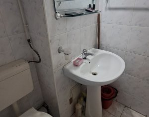 Appartement 3 chambres à vendre dans Cluj-napoca, zone Manastur
