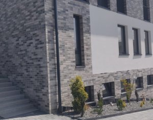 Maison 5 chambres à vendre dans Cluj-napoca, zone Faget