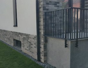 Maison 5 chambres à vendre dans Cluj-napoca, zone Faget