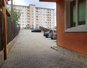 Inchiriere spatiu birou/firma la casa, curte 12 parcari, calea Turzii