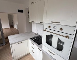 Lakás 3 szobák eladó on Cluj-napoca, Zóna Manastur