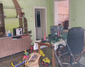 House 5 rooms for sale in Apahida