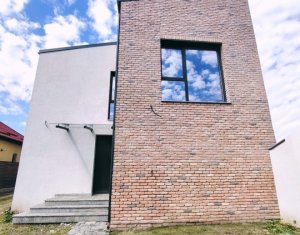Maison 4 chambres à vendre dans Cluj-napoca
