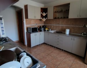 Ház 6 szobák kiadó on Cluj-napoca, Zóna Intre Lacuri