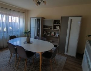 Ház 6 szobák kiadó on Cluj-napoca, Zóna Intre Lacuri