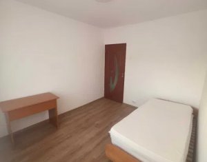 Lakás 3 szobák eladó on Cluj-napoca, Zóna Manastur