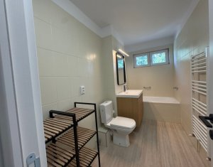 Appartement 4 chambres à vendre dans Cluj-napoca, zone Manastur