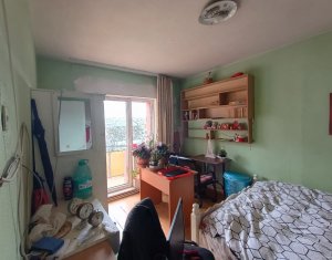 Appartement 4 chambres à vendre dans Cluj-napoca, zone Dambul Rotund