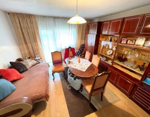 Appartement 4 chambres à vendre dans Cluj-napoca, zone Gara
