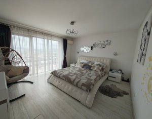 Maison 4 chambres à vendre dans Floresti