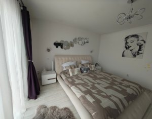Maison 4 chambres à vendre dans Floresti