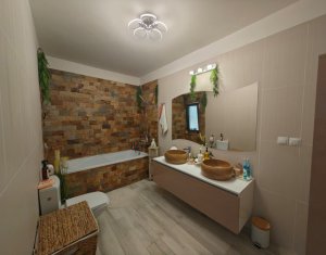 Maison 4 chambres à vendre dans Floresti