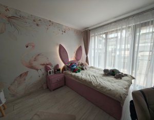 Maison 4 chambres à vendre dans Floresti