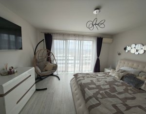 Maison 4 chambres à vendre dans Floresti