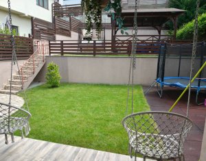 Maison 4 chambres à vendre dans Floresti