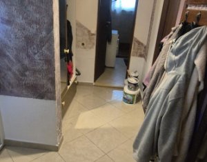 Lakás 2 szobák eladó on Floresti