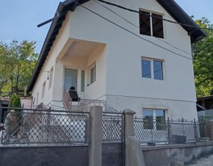 Maison 4 chambres à vendre dans Suceagu