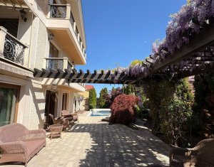 House 10 rooms for sale in Cluj-napoca, zone Andrei Muresanu