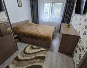 Ház 4 szobák eladó on Floresti