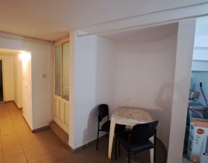 Bureau à louer dans Cluj-napoca, zone Andrei Muresanu