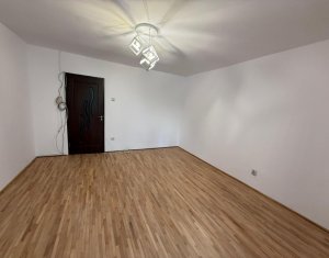 , 28.4m2 dans Cluj-napoca, zone Marasti