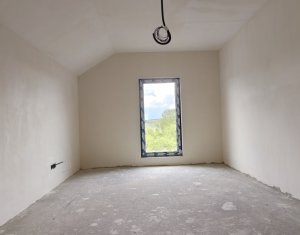 Maison 4 chambres à vendre dans Tureni